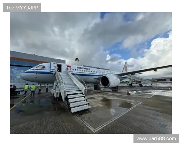 飞机客舱内部照明的亮度梯度控制